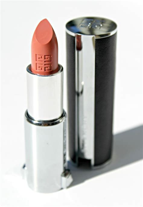 Givenchy Beige Plume (102) Le Rouge Swatches 